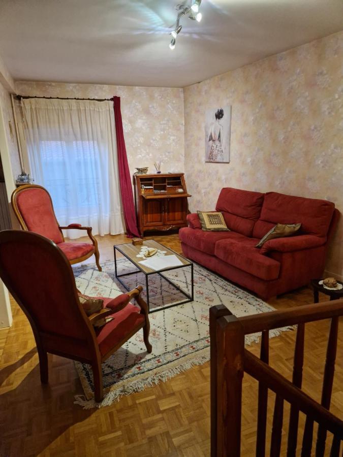 Appartement 120 M² Duplex Coeur Historique Au Calme Le Puy-en-Velay Zewnętrze zdjęcie