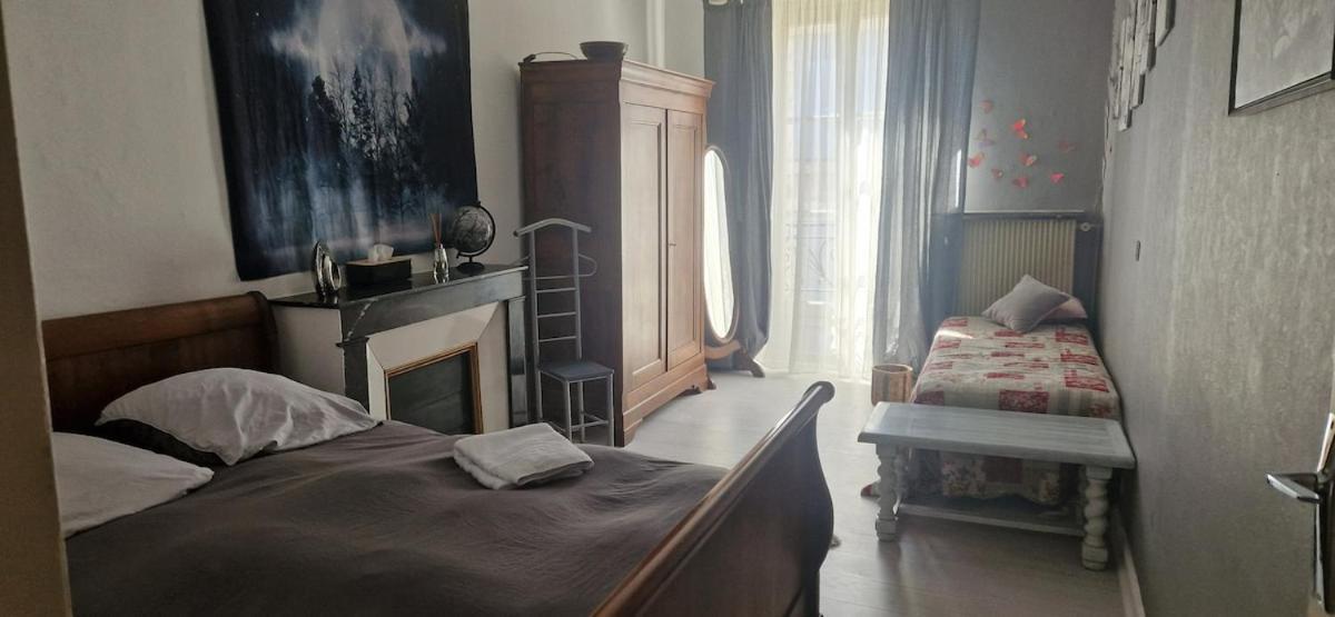Appartement 120 M² Duplex Coeur Historique Au Calme Le Puy-en-Velay Zewnętrze zdjęcie