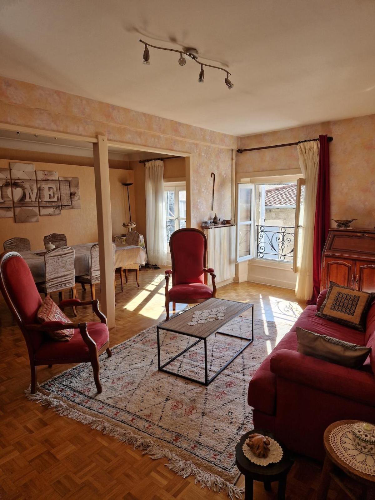 Appartement 120 M² Duplex Coeur Historique Au Calme Le Puy-en-Velay Zewnętrze zdjęcie
