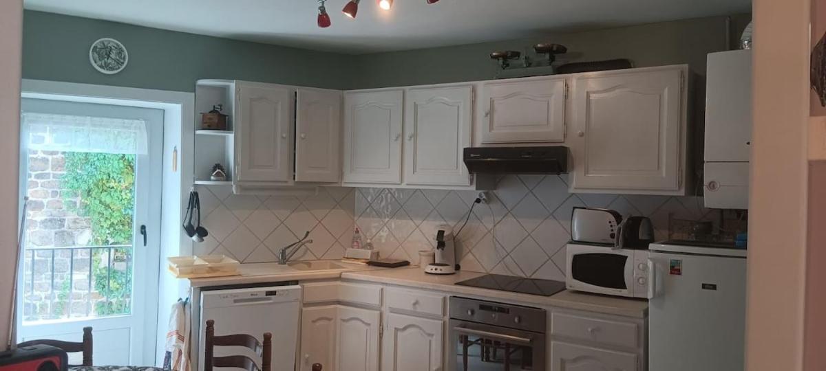 Appartement 120 M² Duplex Coeur Historique Au Calme Le Puy-en-Velay Zewnętrze zdjęcie