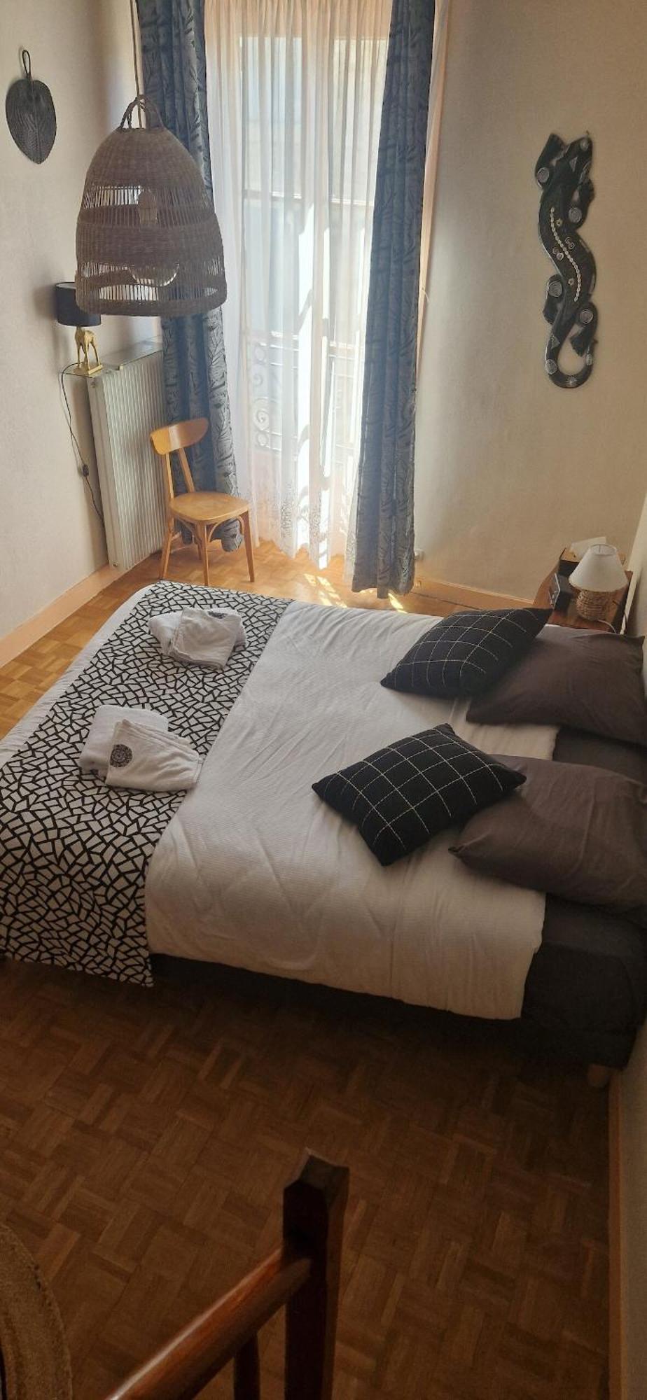 Appartement 120 M² Duplex Coeur Historique Au Calme Le Puy-en-Velay Zewnętrze zdjęcie